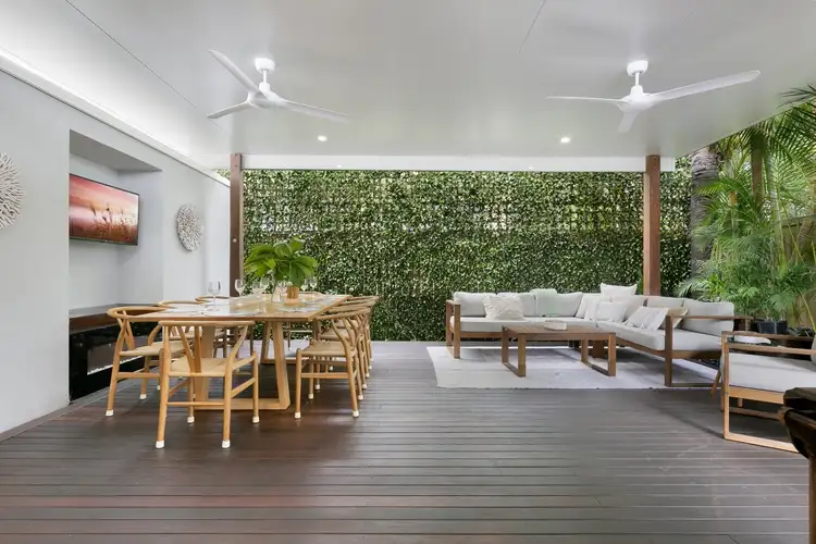 Second view of Homely villa listing, 2/118 Petrel Avenue, Mermaid Beach QLD 4218