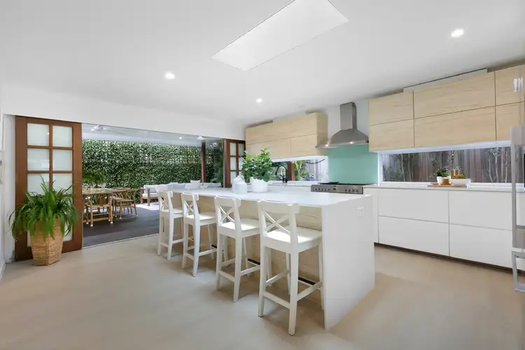Third view of Homely villa listing, 2/118 Petrel Avenue, Mermaid Beach QLD 4218