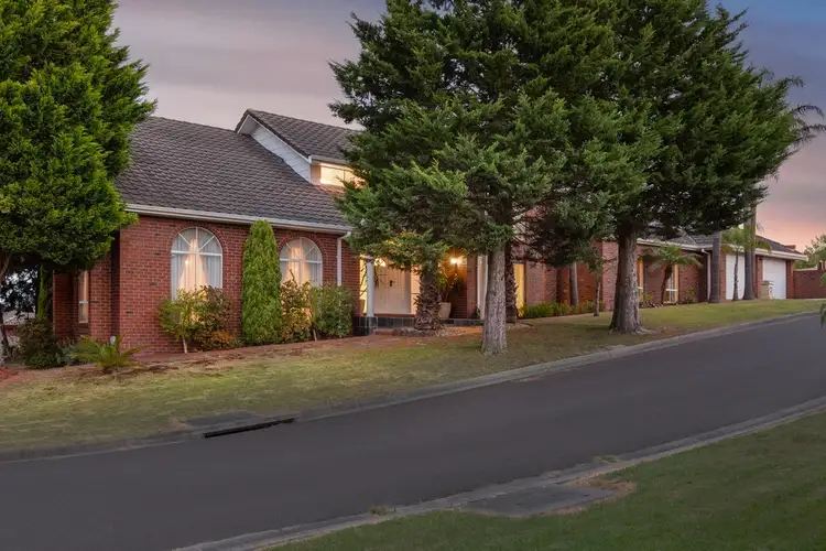 Second view of Homely house listing, 21 Singleton Drive, Endeavour Hills VIC 3802
