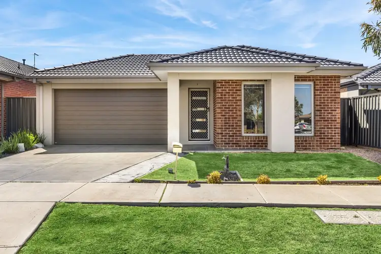 42 Golden Wattle Way, Harkness VIC 3337
