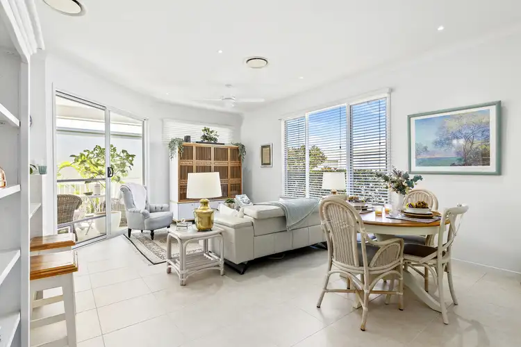 237/299 Napper Road, Arundel QLD 4214