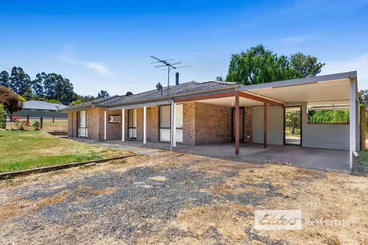 10 Williams Road, Collie WA 6225