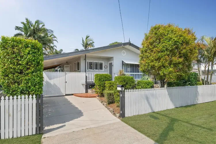 4 Watt Street, Redcliffe QLD 4020