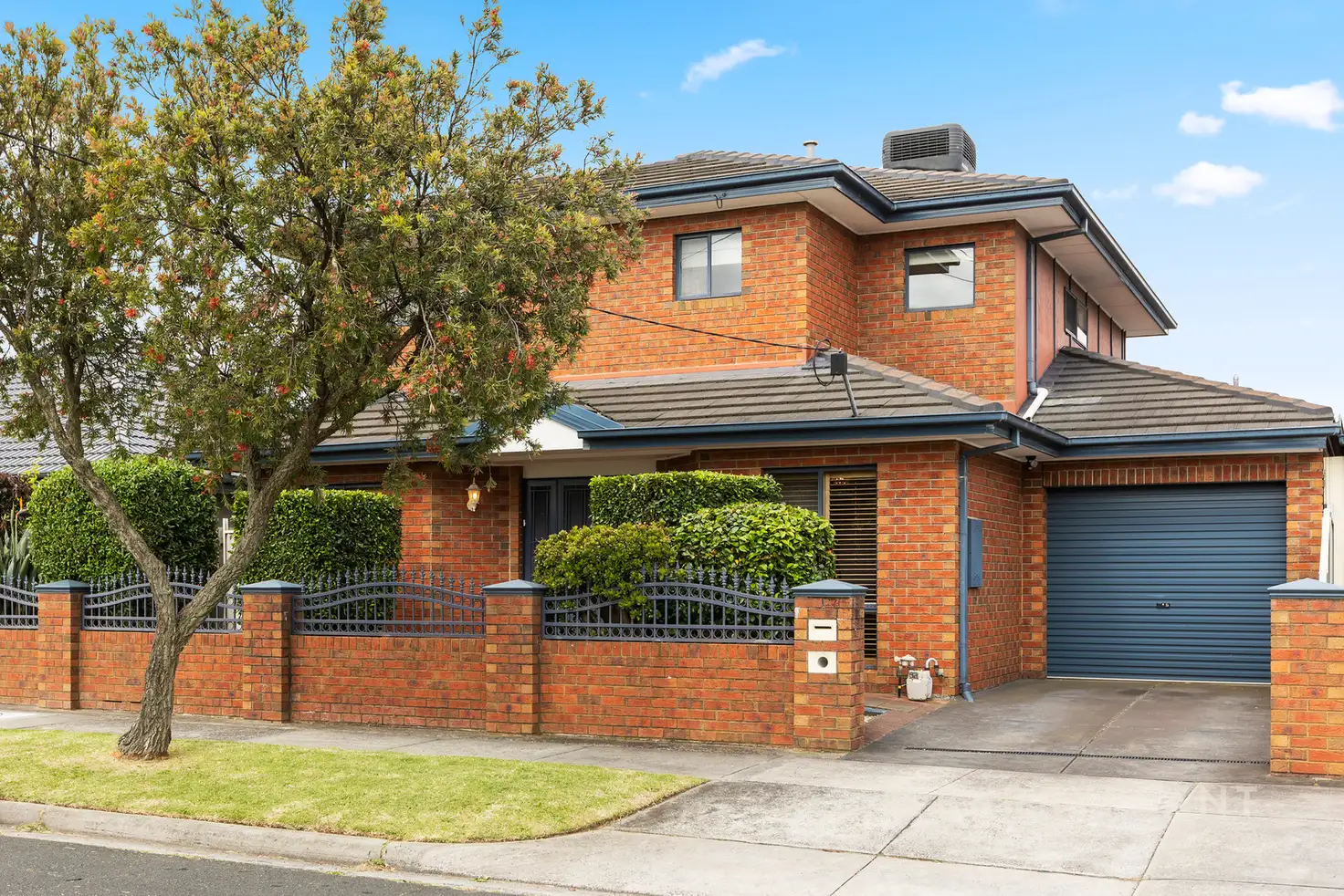 Main view of Homely house listing, 8 Dunoon Street, Mulgrave VIC 3170