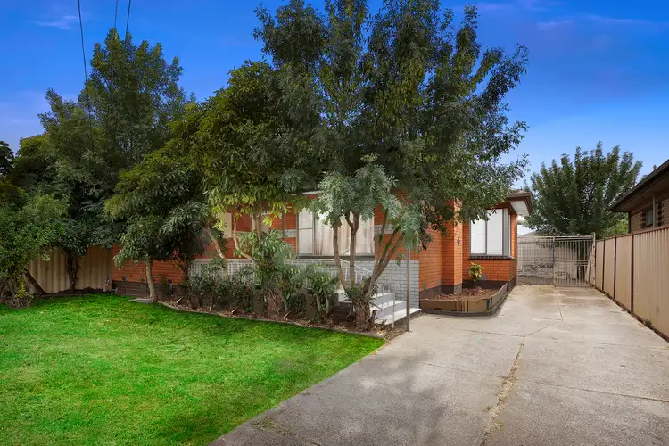 10 O'Brien Drive, St Albans VIC 3021