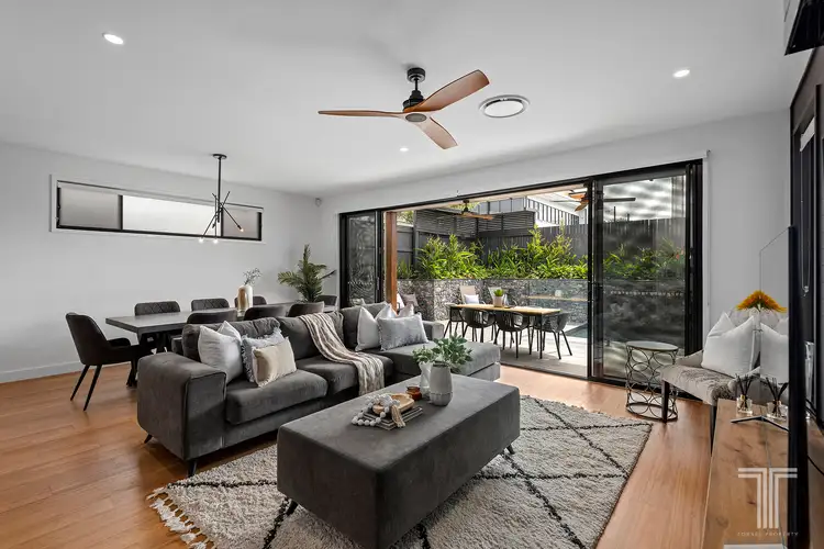 18 Orwell Street, Camp Hill QLD 4152