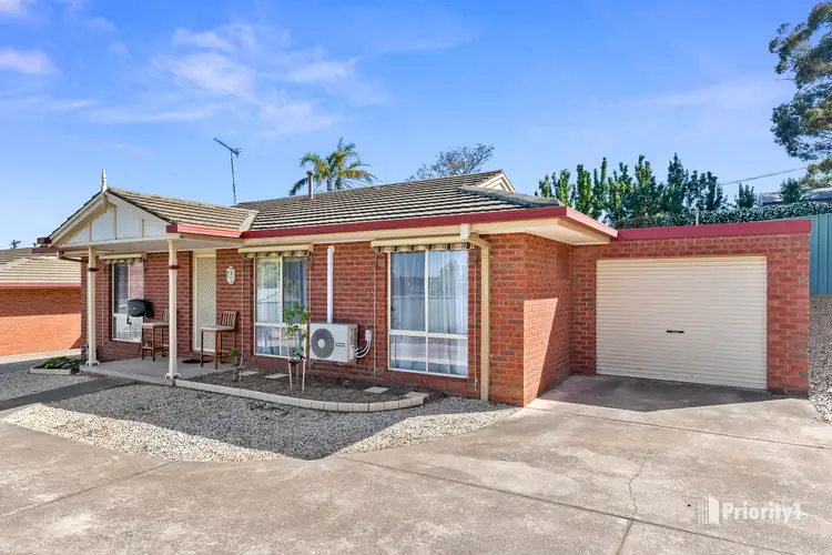 Main view of Homely unit listing, 3/7 Albion Street, Kennington VIC 3550