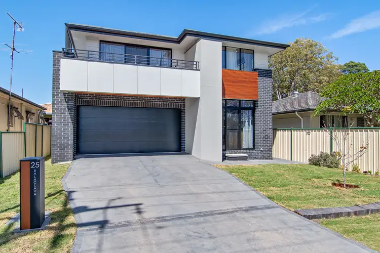25 Balaclava Avenue, Woy Woy NSW 2256