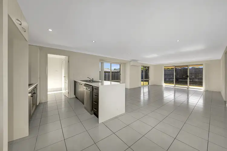 16 Fremont Street, Calliope QLD 4680