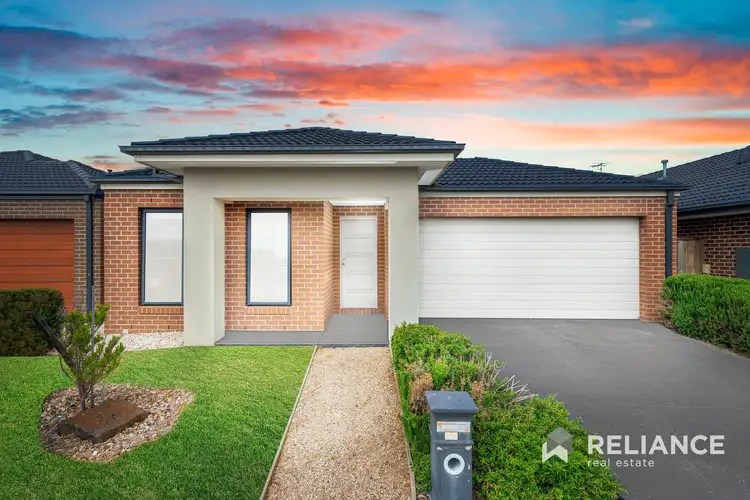 14 Bensonhurst Parade, Point Cook VIC 3030