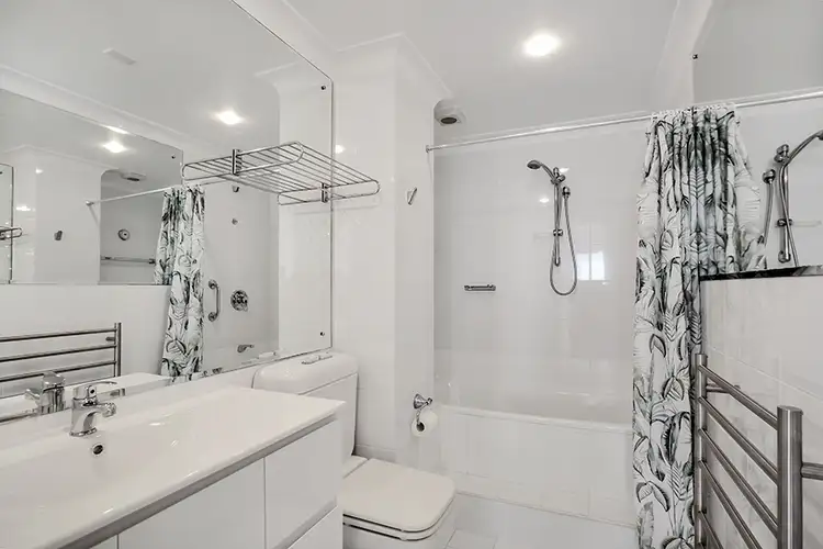 Third view of Homely apartment listing, 20/2 Raglan Street, Mosman NSW 2088