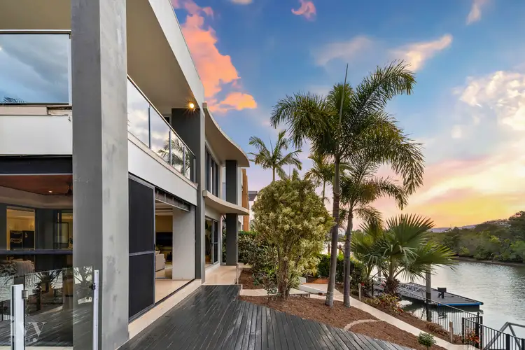 2342 Cressbrook Drive, Hope Island QLD 4212