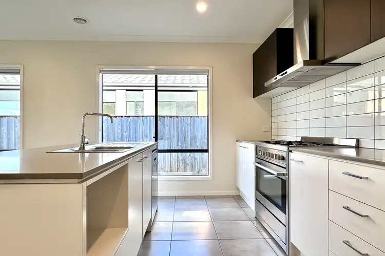 Fourth view of Homely house listing, 5 Tundra Esplanade, Werribee VIC 3030
