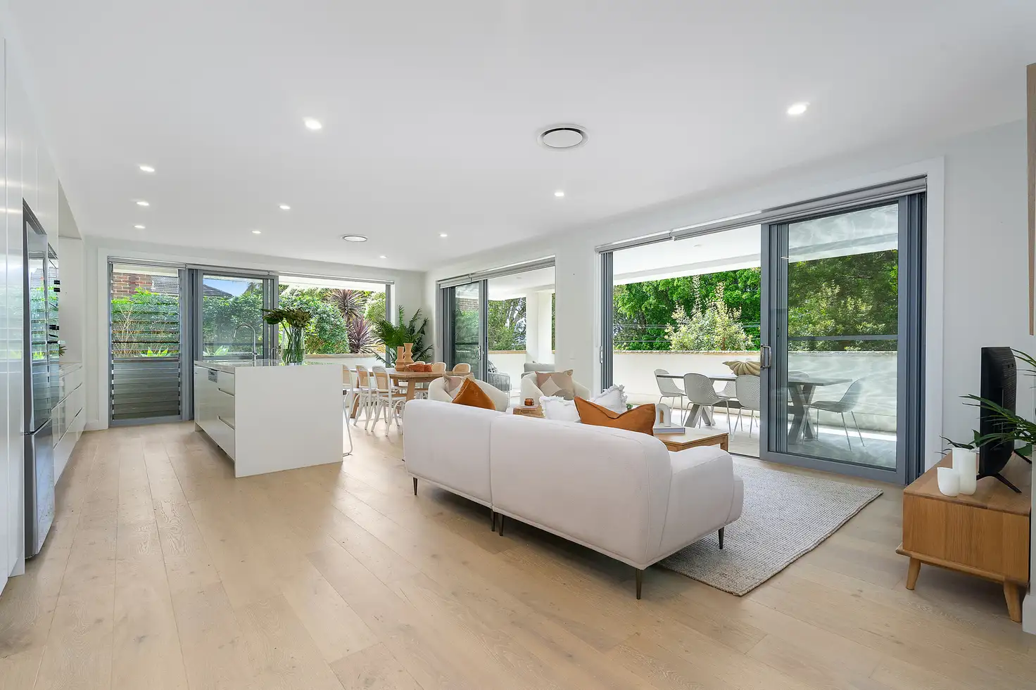 Main view of Homely apartment listing, 1/6 Foamcrest Avenue, Newport NSW 2106