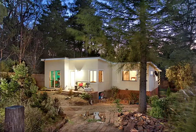 4 Clive Street, Katoomba NSW 2780