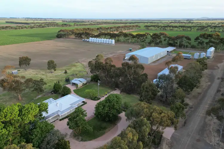 552 Pircarra Lane, Derrinallum VIC 3325