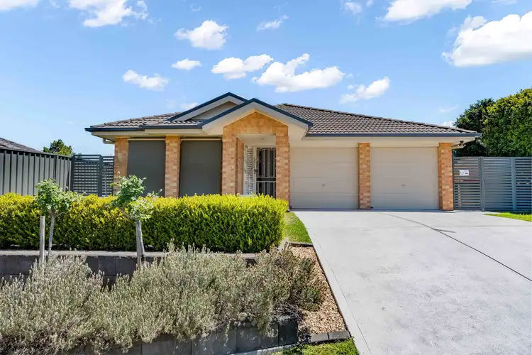 3 Pumphouse Crescent, Rutherford NSW 2320