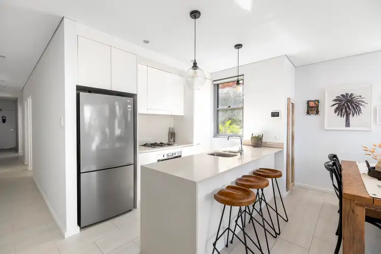 Third view of Homely unit listing, 2/29 Dalley Street, Queenscliff NSW 2096