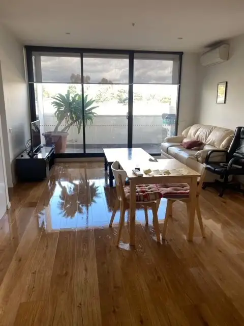 109/36 Copernicus Crescent