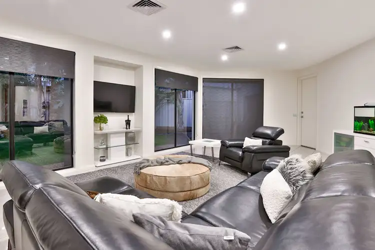 Fifth view of Homely house listing, 15 Casuarina Way, Buronga NSW 2739