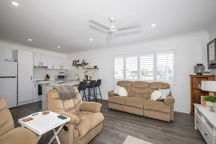 8/27 Bestman Avenue, Bongaree QLD 4507