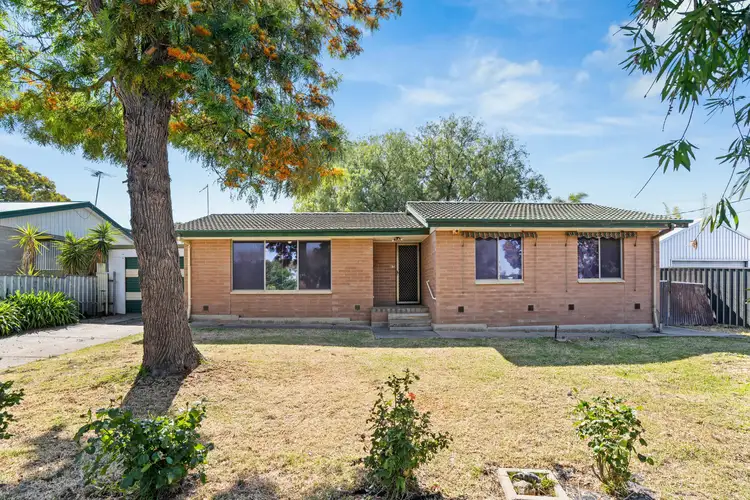 Second view of Homely house listing, 8 Felix Crescent, Morphett Vale SA 5162