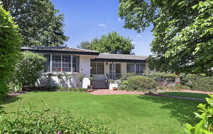 34 Lycett Street, Weston ACT 2611