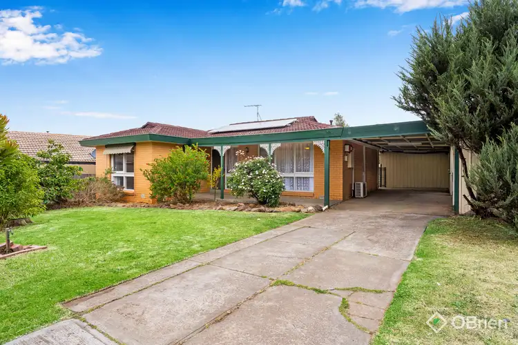 3 Regency Place, Melton West VIC 3337