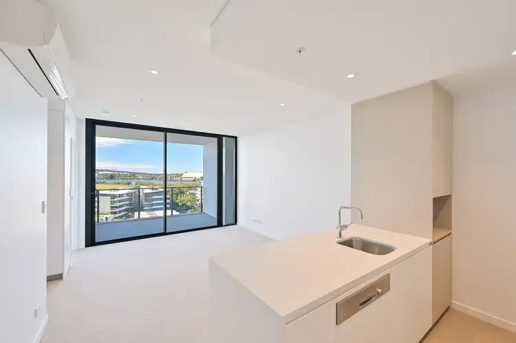 Fourth view of Homely apartment listing, Level 8/20802/320 MacArthur Avenue, Hamilton QLD 4007