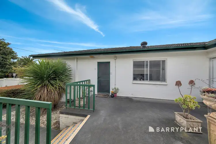 Main view of Homely unit listing, 1/2 Station Street, Reservoir VIC 3073