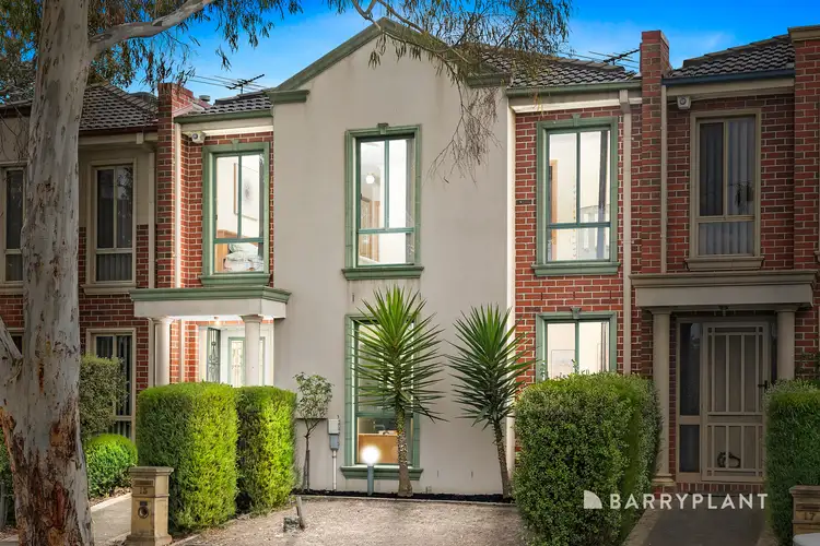15 Vincent Drive, South Morang VIC 3752