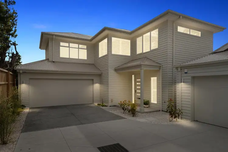 2/12 Barkly Street, Mordialloc VIC 3195