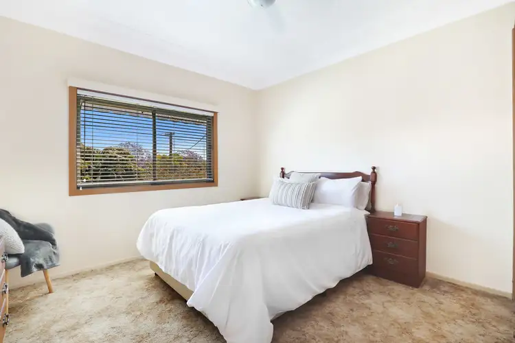 Fifth view of Homely house listing, 25 Buena Vista Avenue, Lake Heights NSW 2502