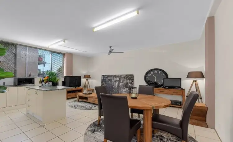 Third view of Homely apartment listing, 1/110 Kingsford Smith Drive, Hamilton QLD 4007