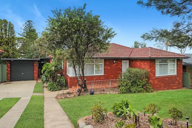 Second view of Homely house listing, 5 Suzanne Street, Seven Hills NSW 2147