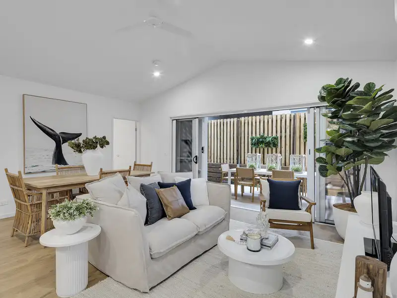 Main view of Homely house listing, Marlboroug/2-20 Island View Drive, Urangan QLD 4655