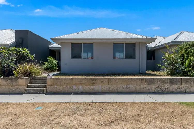15 Coolie Street, Huntingdale WA 6110