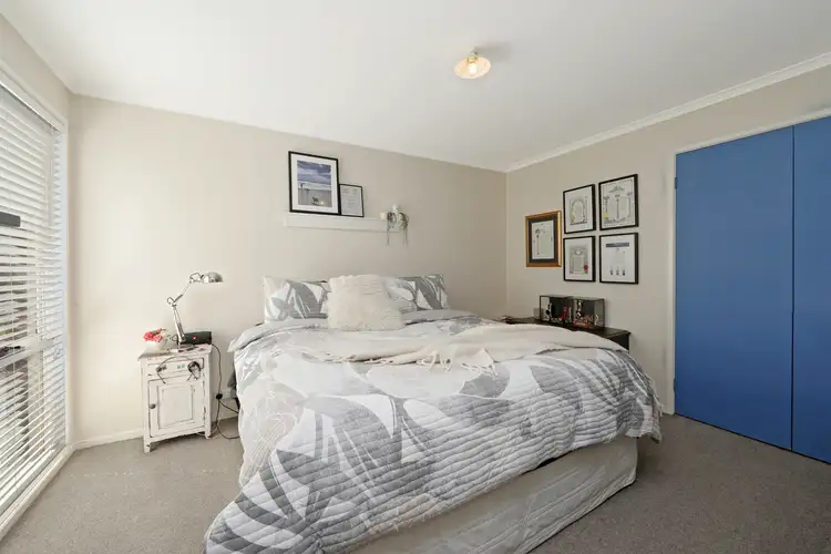 Sixth view of Homely house listing, 4 Farmillo Court, Lysterfield VIC 3156