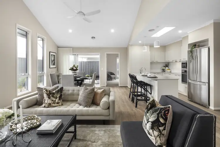 Macedon/65 Eleanor Drive, Lucas VIC 3350