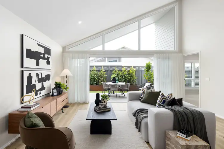 Heathcote/65 Eleanor Drive, Lucas VIC 3350