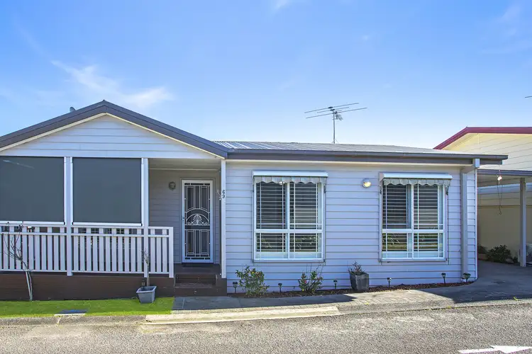 69/2 Macleay Drive