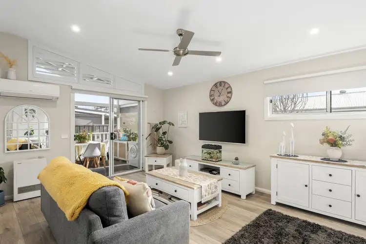 140/40 Watt Street, Lara VIC 3212