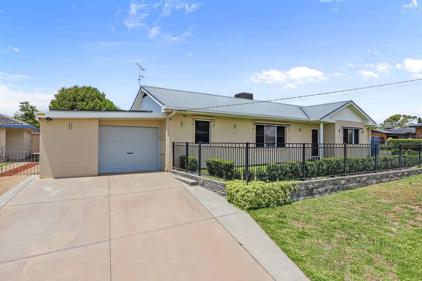 Main view of Homely house listing, 73 Garden Street, Tamworth NSW 2340
