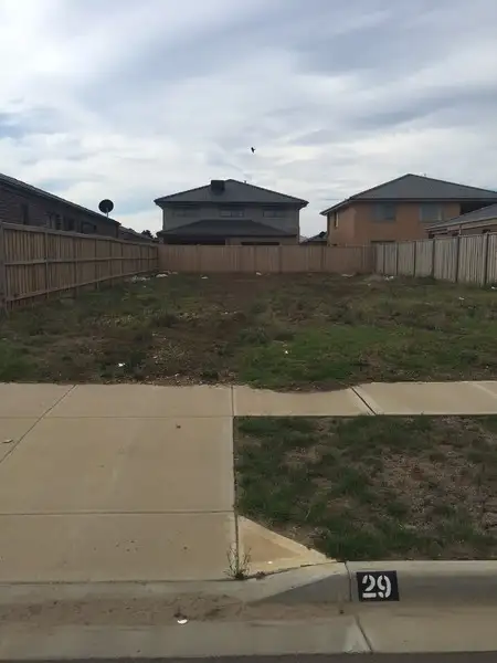 29 Serene Way, Clyde North VIC 3978