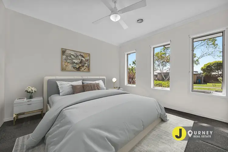 13 Crowe Avenue, Cranbourne West VIC 3977