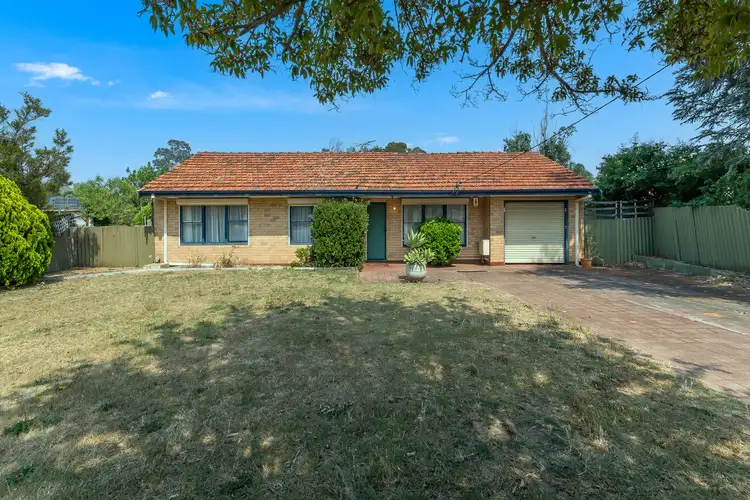 Second view of Homely house listing, 29 Banksia Road, Camillo WA 6111