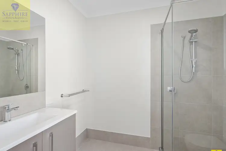 Sixth view of Homely house listing, 5 Alloway Close, Pallara QLD 4110