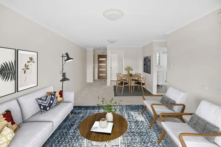 93/2 Kitchener Road
