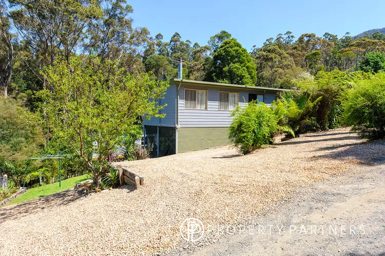 11 Essex Street, Warburton VIC 3799