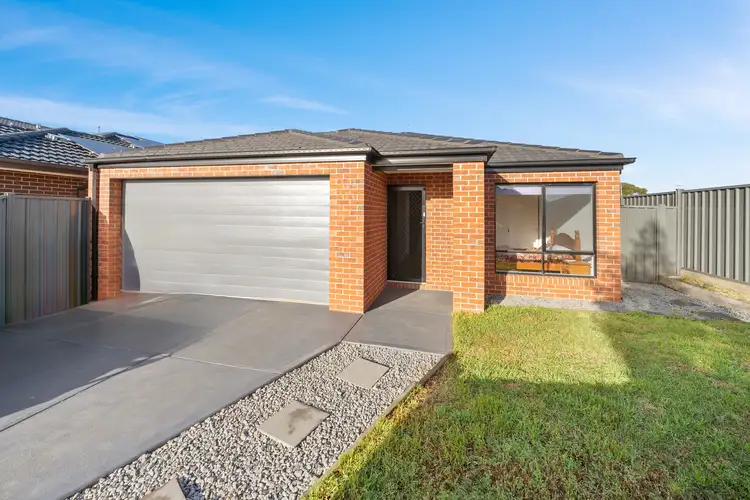 25 Simmons Drive, Bacchus Marsh VIC 3340